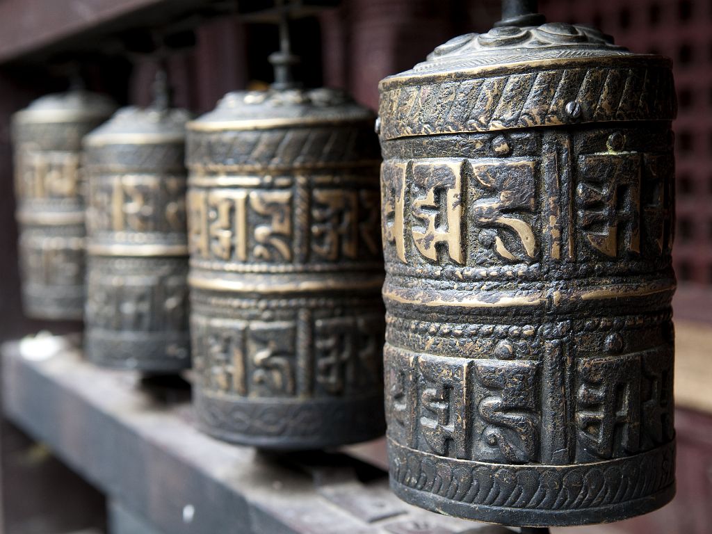 Patan, prayer wheels in the Golden Temple