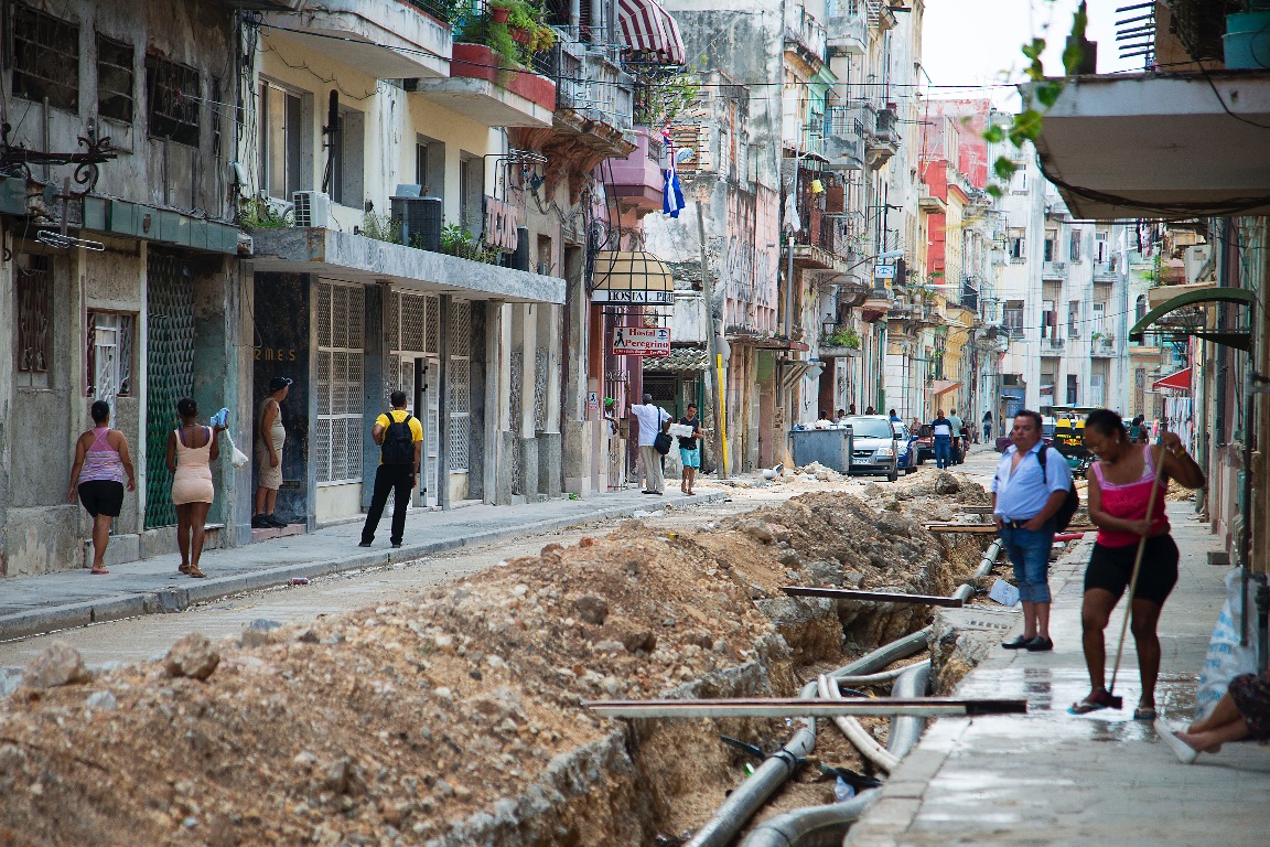 La Habana. Obras en la calle