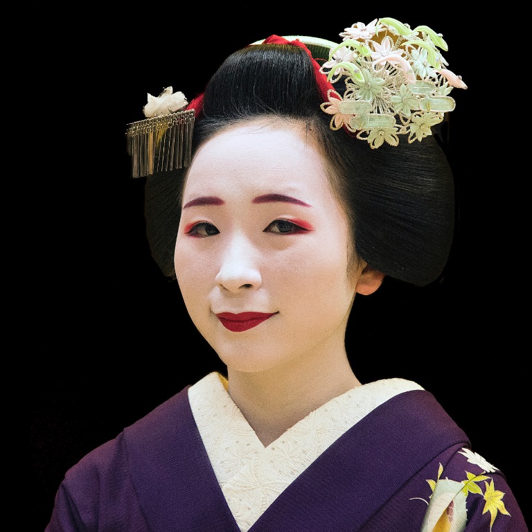 Kioto (Japón), maiko (aprendiz de geisha), 2018