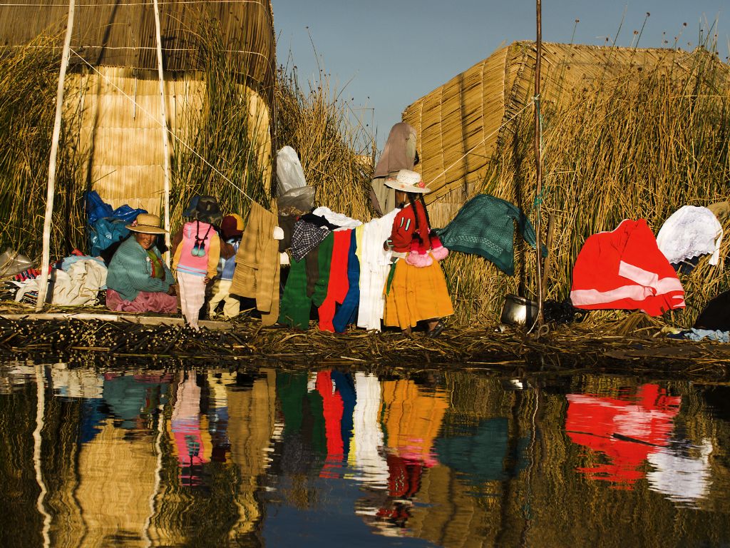 Floating islands of the Uros (Titicaca Lake)