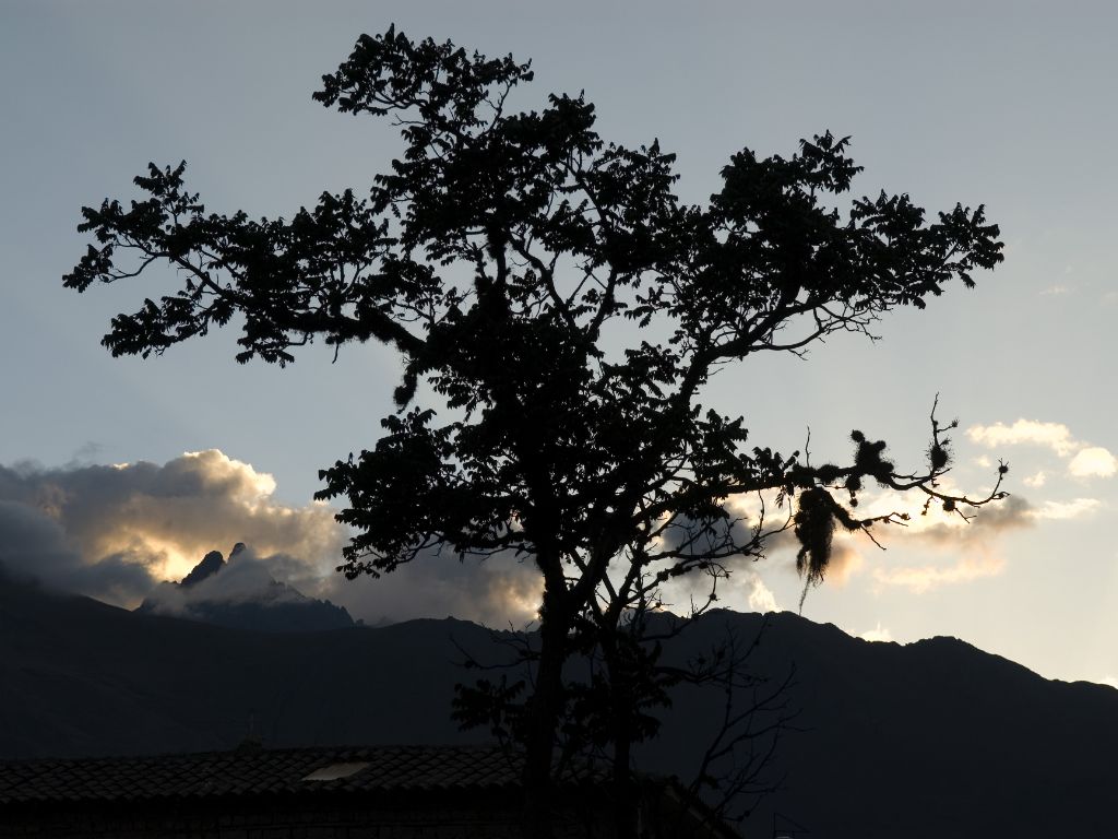 Sunset in Ollantaytambo
